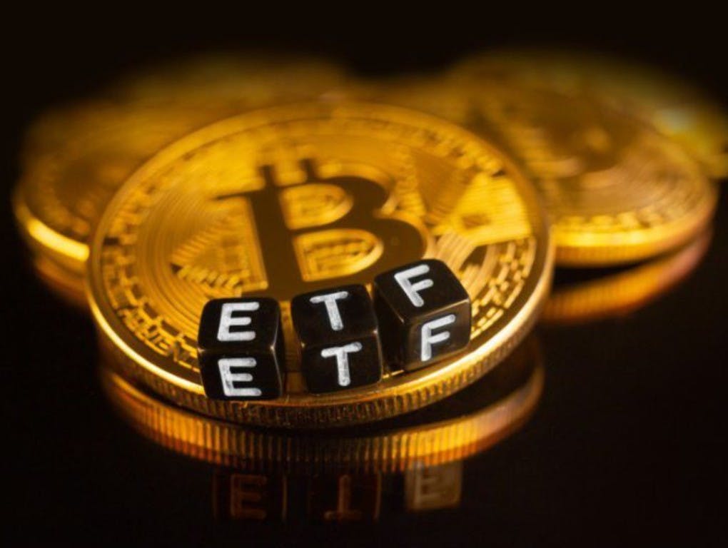 Gambar Gempar! Matrixport Memprediksi ETF Bitcoin Spot akan Ditolak SEC, Apa Dampaknya?