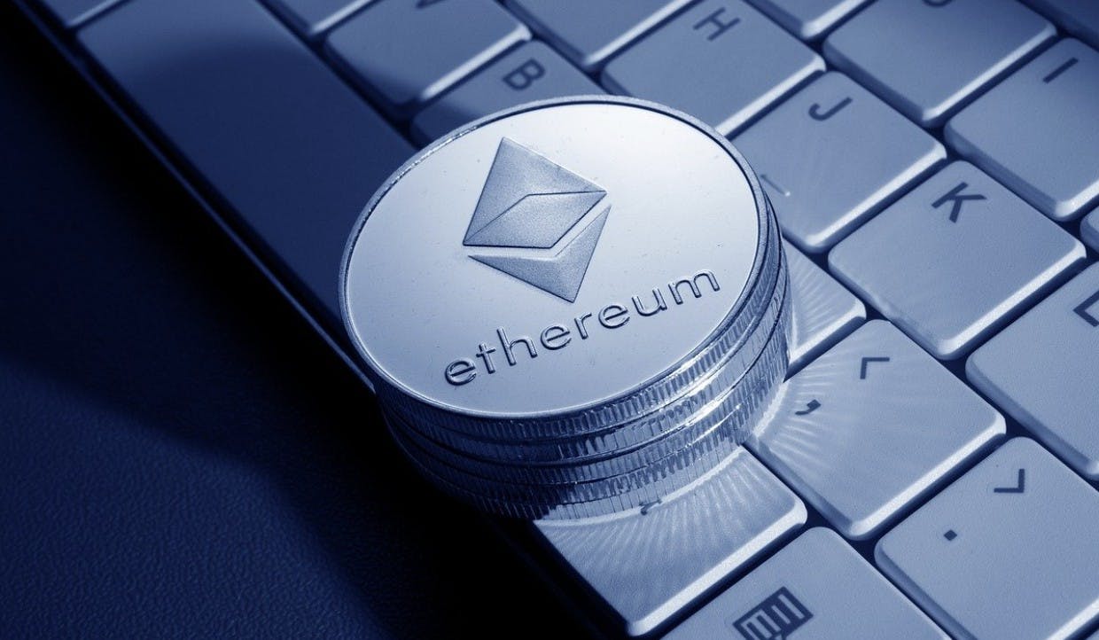 Gambar Ethereum Senilai $1 Miliar Pindah ke Cold Wallet, Harga ETH Siap Meroket Hingga $3.000?