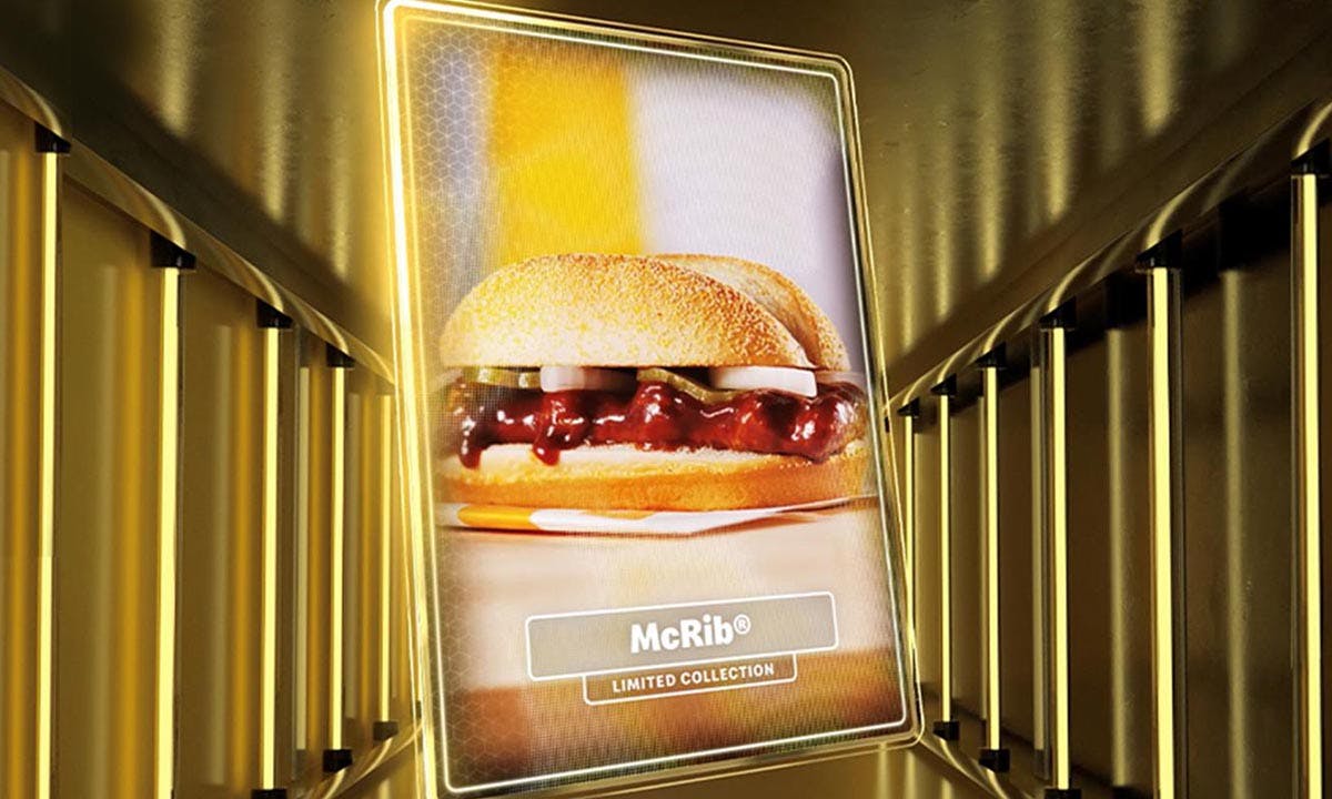 Gambar Apakah Ada Hubungan Antara McRib, Bitcoin, dan Saham? Ini Jawabannya!