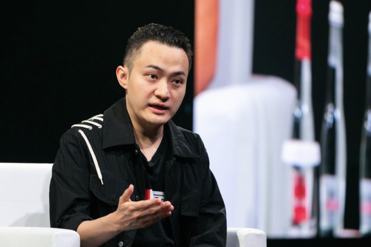 Gambar Justin Sun Kehilangan $66 Juta Saat Ethereum Anjlok 10%!