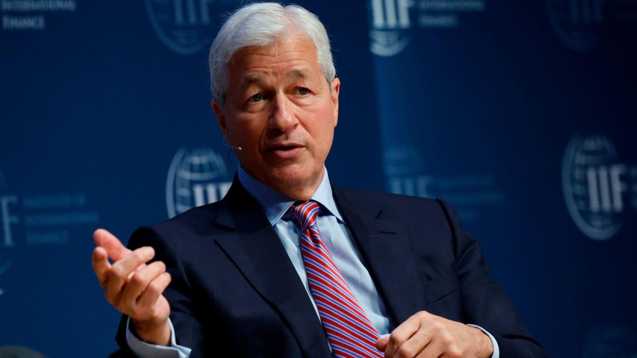 Gambar Bos Bank Terkemuka AS, Jamie Dimon, Serukan Penutupan Industri Crypto, Apa Alasannya?