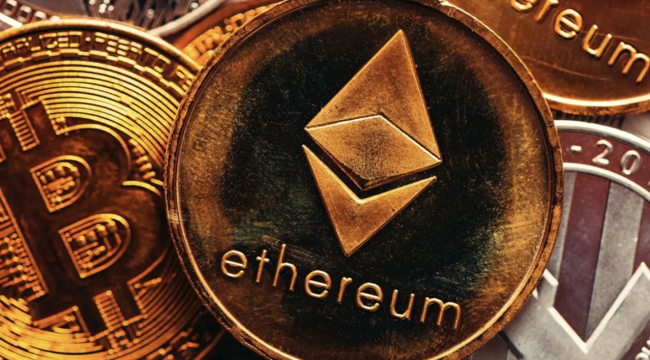 Gambar Perusahaan Investasi Hong Kong Victory Securities Ungkap Biaya ETF Bitcoin dan Ethereum!