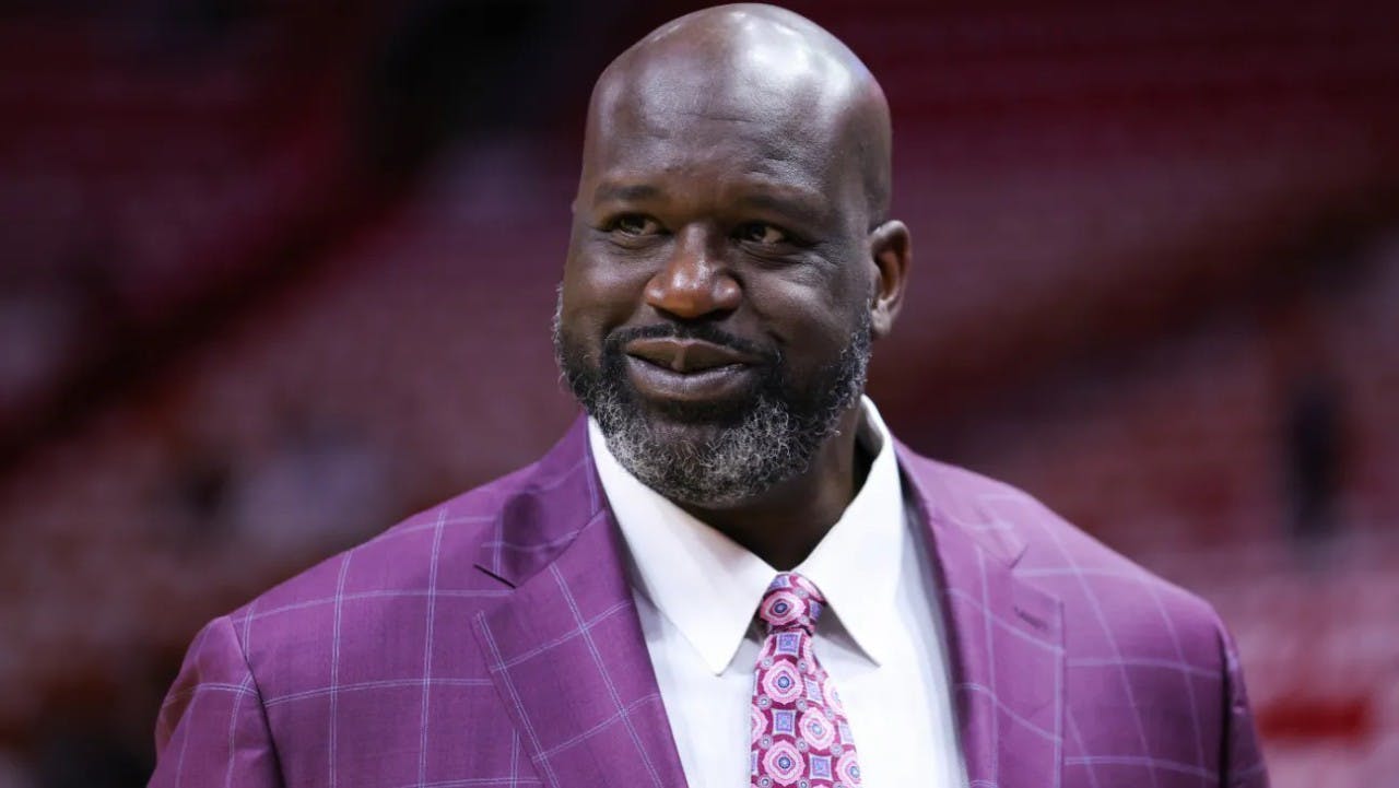 Gambar Shaquille O’Neal Terjebak Skandal NFT: Vonis Pengadilan Pecah Belah Karier Ikon NBA!