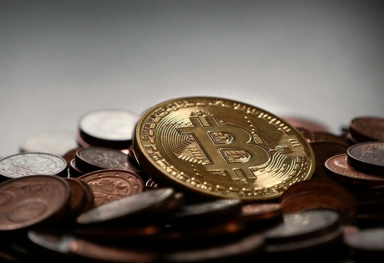 Gambar 9 Kelebihan Bitcoin Sebagai Aset Investasi Menurut Pengusaha Sukses di Dunia