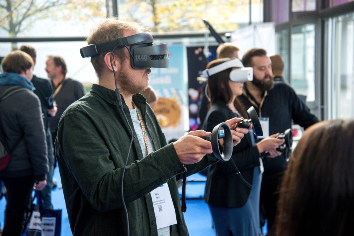 Gambar Apa itu Virtual Reality dan Cara Kerjanya?