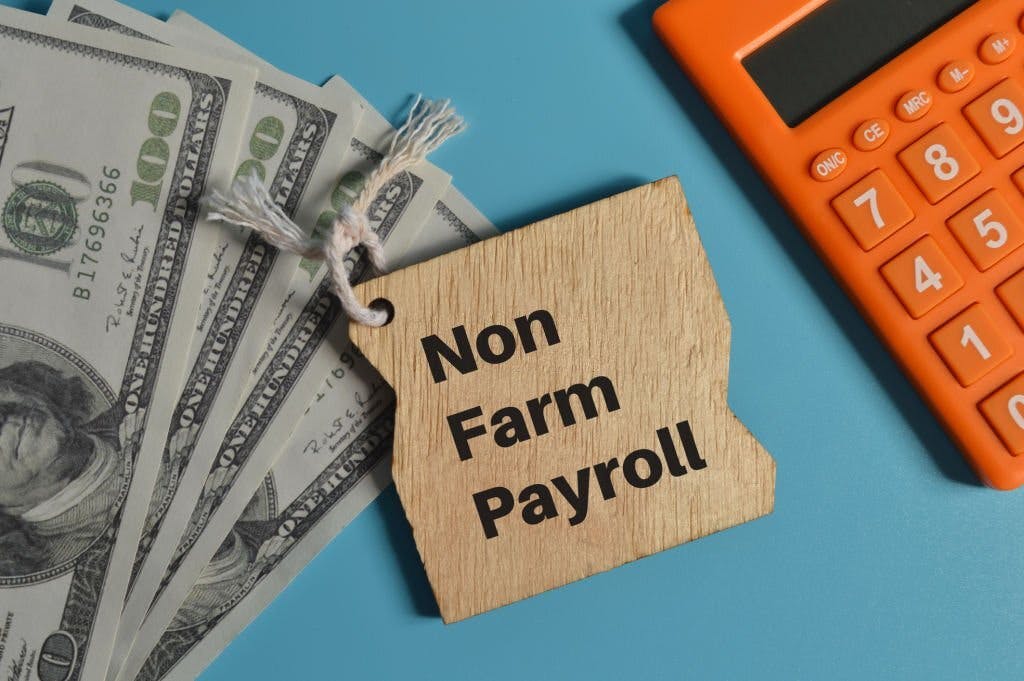 Gambar Non-Farm Payroll (NFP): Pengaruh dan Cara Menganalisanya