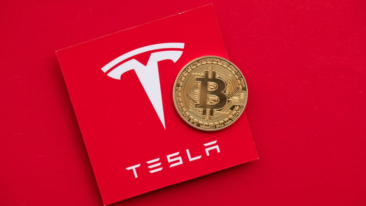 Gambar Tesla Kembali Terima Bitcoin? Penggunaan Energi Bersih Bitcoin Melampaui 50%!