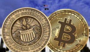 Bitcoin Terjun Bebas di Bawah $58.000 Jelang Keputusan The Fed